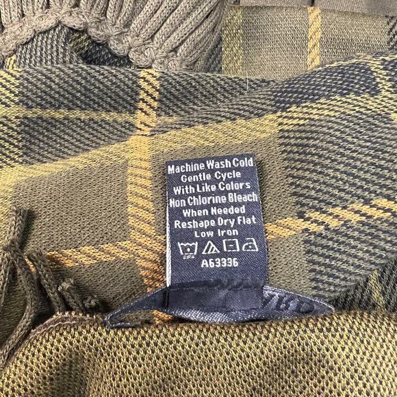 Nina Leonard 2 Skirts and 1 Shawl Olive Plaid Medium Blanket Knit - Picture 12 of 12